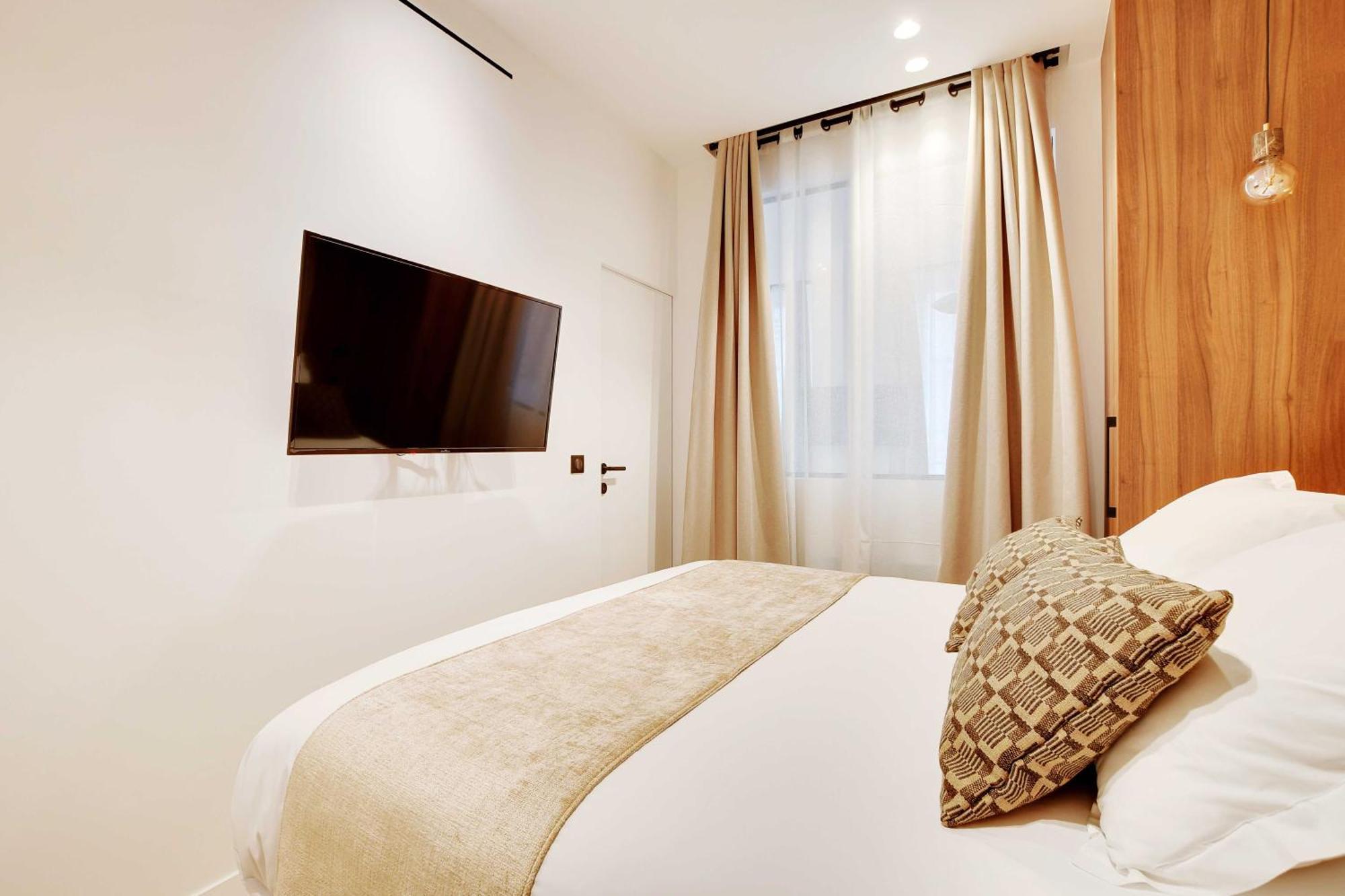 Elegant With Ac -2br-6p- Le Marais Paris